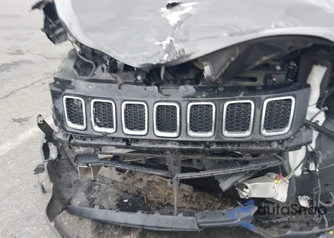 2018 Jeep Compass Latitude Fwd z USA, uszkodzony, nr VIN 3C4NJCBB9JT137364